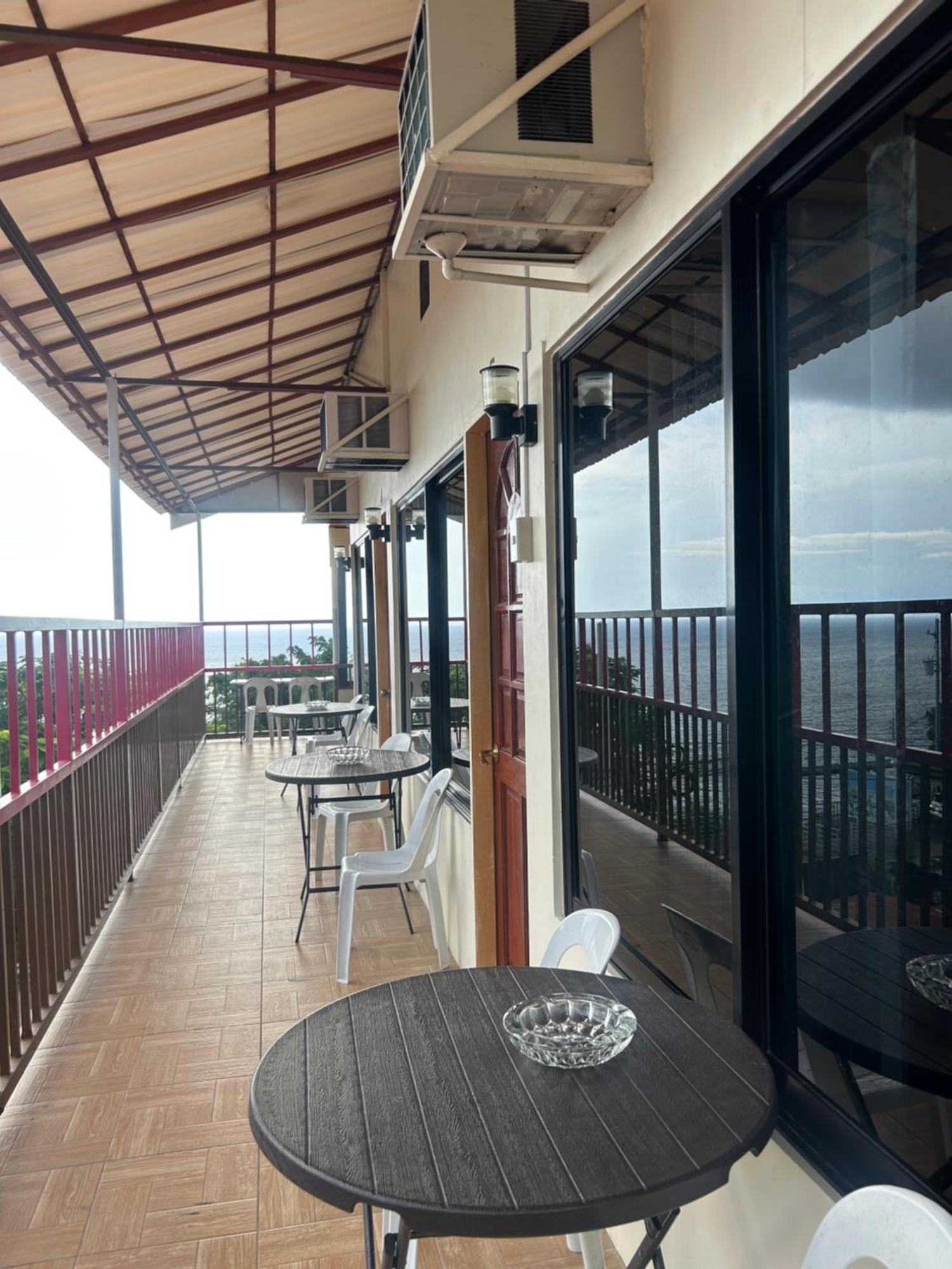 The Biggies Inn Ослоб Экстерьер фото